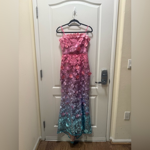 Elliatt Elle Gown in Pink & Blue Ombre cocktail parties celebrations size S NWT - Picture 5 of 8